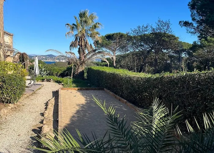 Maison Gassin - Sainttropez سان تروبيه